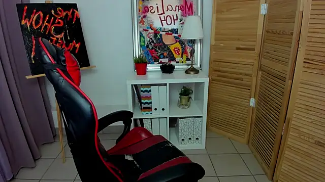 Snapshot of CamillaDreamer chatting on 14, 7, 2026 CamillaDreamer online show from 14, 7, 2026