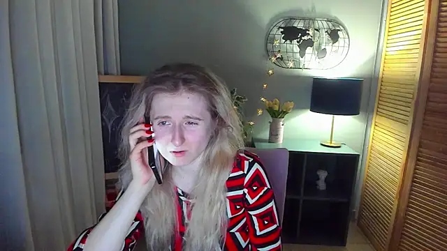 CamillaDreamer online show from 4, 4, 2026