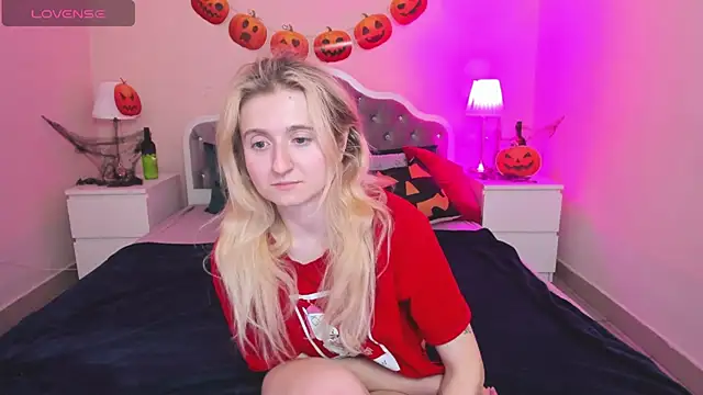 CamillaDreamer online show from 26, 10, 2025