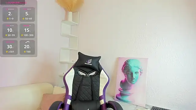 Ella starrr   online show from 31, 10, 2025