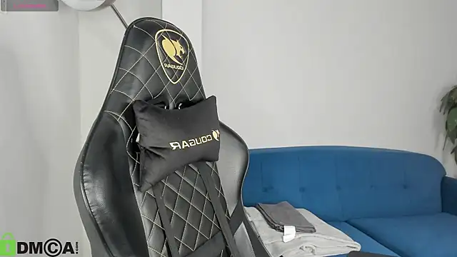 KarinaBroks online show from 21, 11, 2025