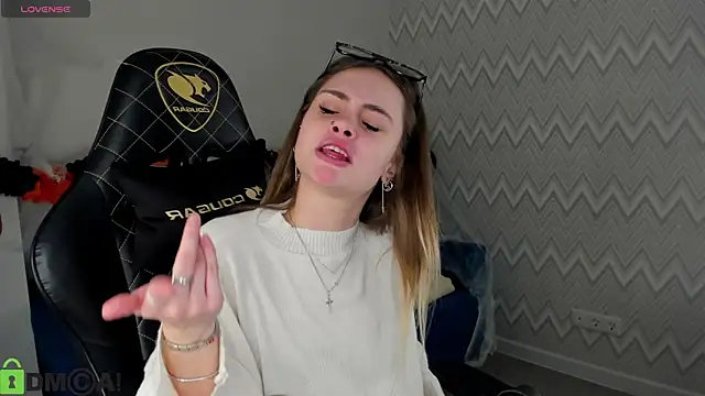 KarinaBroks online show from 31, 10, 2025