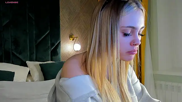 KarinaBroks online show from 13, 1, 2026