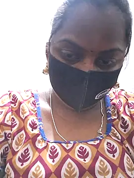 Snapshot of Tamil_Hot_Sindhu chatting on 30, 10, 2025 Tamil Hot Sindhu online show from 30, 10, 2025