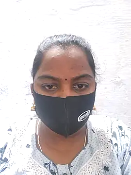 Snapshot of Tamil_Hot_Sindhu chatting on 13, 10, 2025 Tamil Hot Sindhu online show from 13, 10, 2025