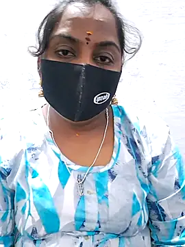 Snapshot of Tamil_Hot_Sindhu chatting on 8, 11, 2025 Tamil Hot Sindhu online show from 8, 11, 2025