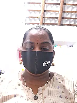 Snapshot of Tamil_Hot_Sindhu chatting on 14, 10, 2025 Tamil Hot Sindhu online show from 14, 10, 2025