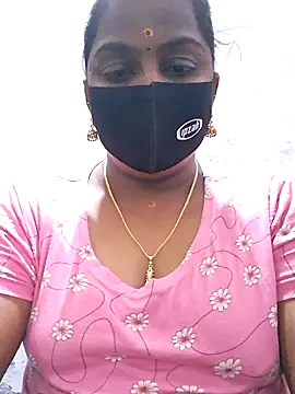 Snapshot of Tamil_Hot_Sindhu chatting on 4, 11, 2025 Tamil Hot Sindhu online show from 4, 11, 2025