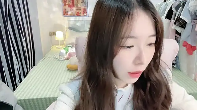 Snapshot of Gardenia-222 chatting on 3, 2, 2026 Gardenia-222 online show from 3, 2, 2026