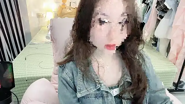 Snapshot of Gardenia-222 chatting on 14, 12, 2025 Gardenia-222 online show from 14, 12, 2025