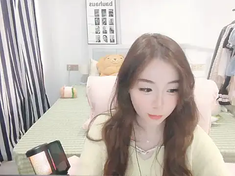 Snapshot of Gardenia-222 chatting on 12, 10, 2025 Gardenia-222 online show from 12, 10, 2025