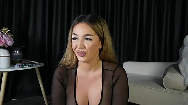 xJuliaax online show from 26, 9, 2025