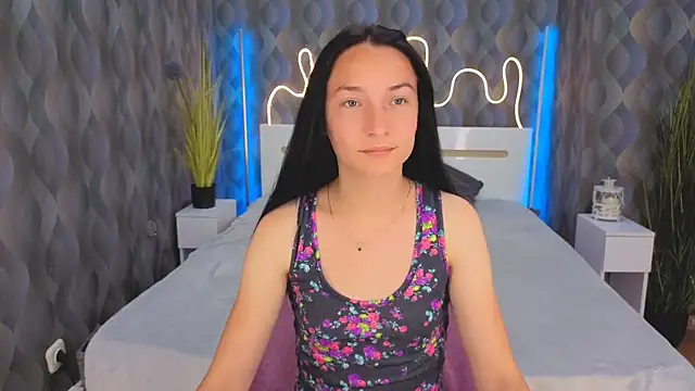 Emilly  Grey online show from 15, 6, 2026