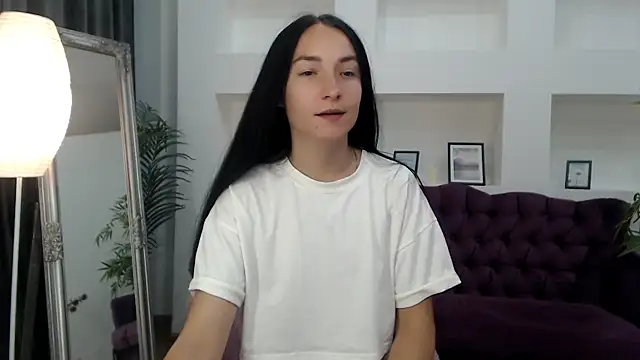 Emilly  Grey online show from 9, 7, 2026