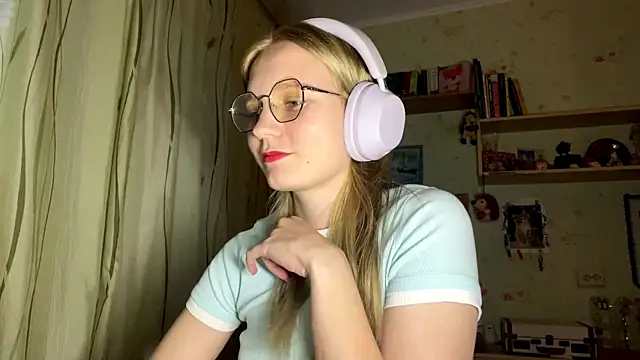 xX Looola Xx online show from 27, 9, 2025