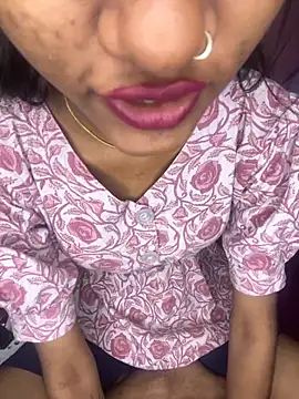 Nencycute1 online show from 3, 10, 2025