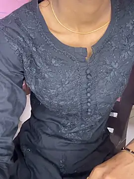 Nencycute1 online show from 13, 10, 2025