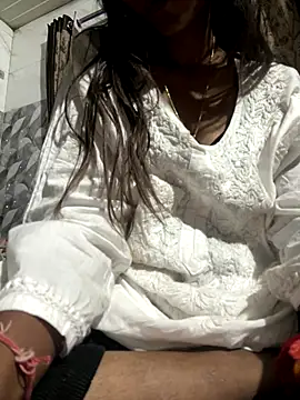 Nencycute1 online show from 24, 10, 2025