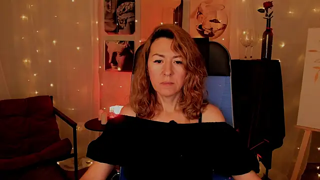 Snapshot of DonnaSmitth chatting on 29, 11, 2025 DonnaSmitth online show from 29, 11, 2025