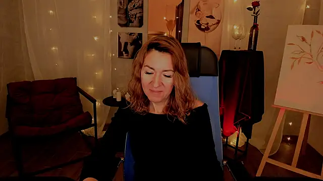 Snapshot of DonnaSmitth chatting on 26, 11, 2025 DonnaSmitth online show from 26, 11, 2025