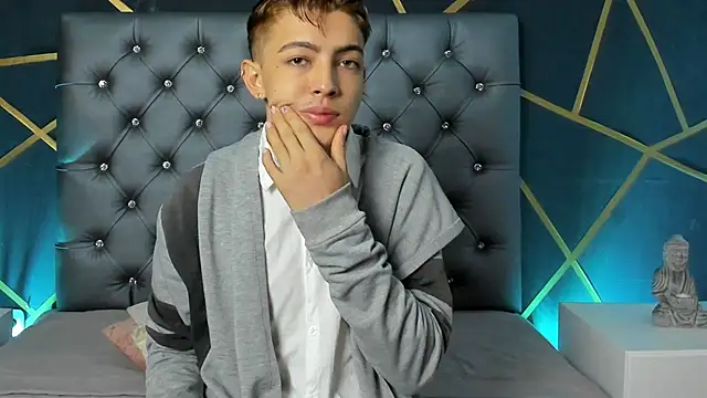 Lian Miller1  online show from 16, 10, 2025