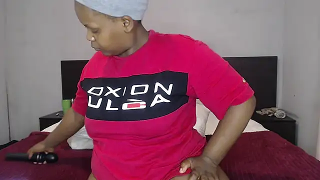 Snapshot of Nastydollx2 chatting on 19, 10, 2025 Nastydollx2 online show from 19, 10, 2025