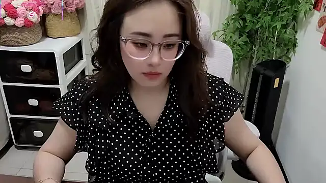 Snapshot of NEWONETO chatting on 13, 7, 2026 NEWONETO online show from 13, 7, 2026