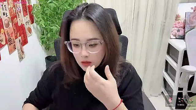 NEWONETO online show from 4, 3, 2026