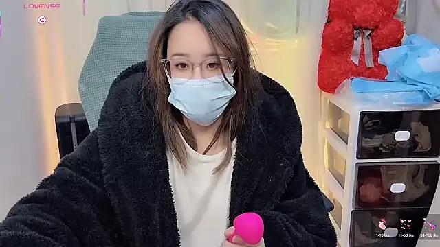 NEWONETO online show from 1, 12, 2025