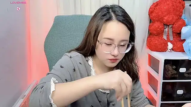 NEWONETO online show from 11, 11, 2025