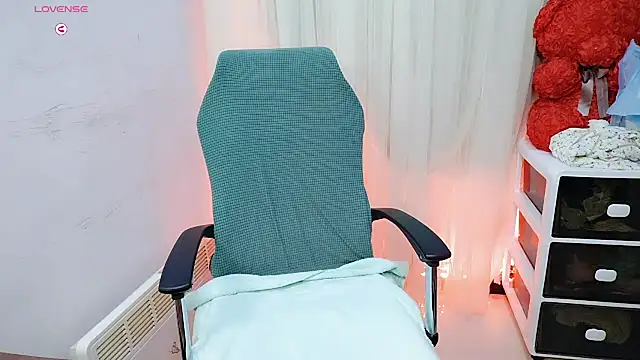 NEWONETO online show from 29, 10, 2025