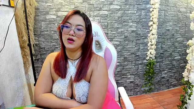 Snapshot of valery__star chatting on 17, 11, 2025 valery star online show from 17, 11, 2025