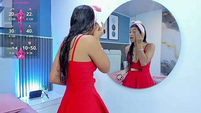 Snapshot of liz__cute chatting on 13, 11, 2025 liz cute online show from 13, 11, 2025