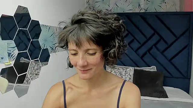 Valery More   online show from 9, 11, 2025