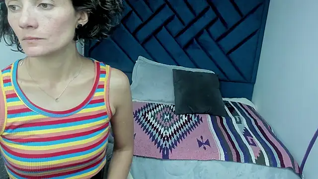 Valery More   online show from 27, 10, 2025