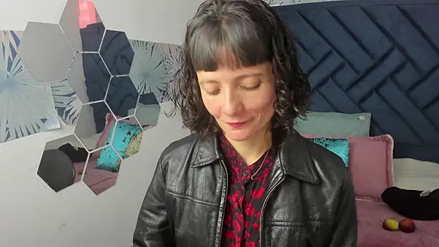 Valery More   online show from 9, 3, 2026