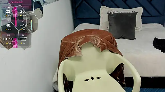 Valery More   online show from 6, 10, 2025