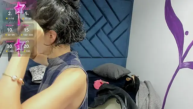 Valery More   online show from 11, 10, 2025