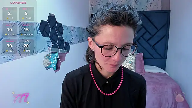 Valery More   online show from 25, 5, 2026
