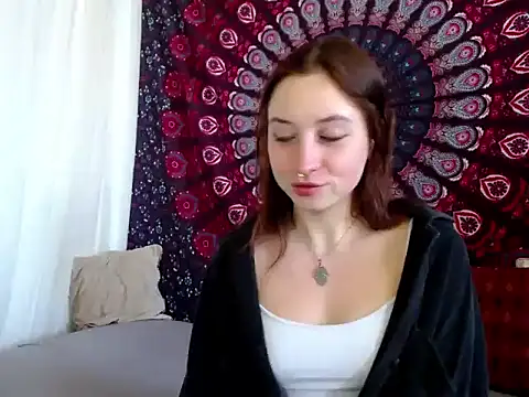 AdalynKiss online show from 19, 5, 2026