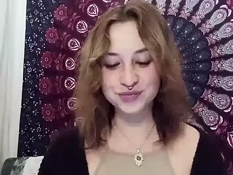 AdalynKiss online show from 5, 10, 2025