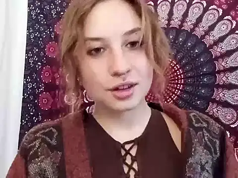 AdalynKiss online show from 6, 10, 2025