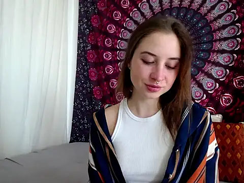 AdalynKiss online show from 13, 3, 2026