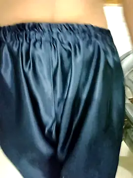 Meenu rani6 online show from 3, 10, 2025