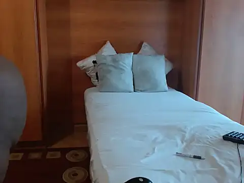 queenteex699 online show from 27, 9, 2025