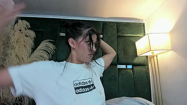 Misaki Kai online show from 10, 1, 2026