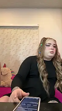 Redvelvett22 online show from 30, 10, 2025