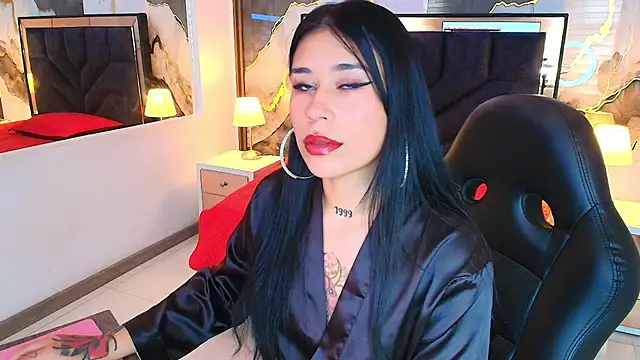 SusanVilla online show from 17, 7, 2026