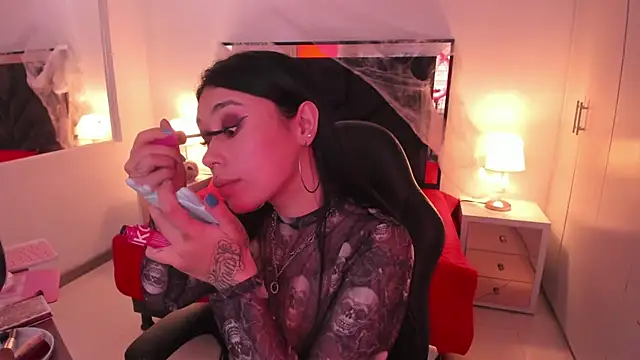 SusanVilla online show from 23, 10, 2025