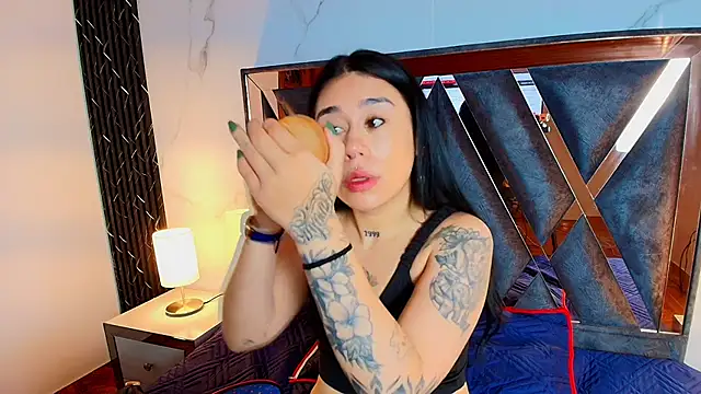 SusanVilla online show from 27, 11, 2025